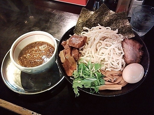 「寅ﾞ（どら）中盛り＋トッピング全部のせ」@麺坊 炗の写真