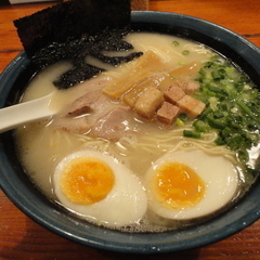 らーめん鐵釜 六本木ヒルズ店の画像