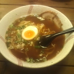 ラーメン本舗 まんだら屋の画像