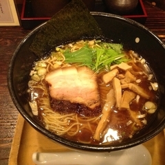 らーめん&だいにんぐBAR MoguYa 三軒茶屋店の画像