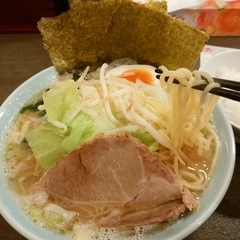 横浜家系ラーメン キラクの画像