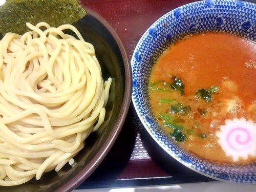 「坦々つけめん　730円＋中盛100円」@久臨 ダイバーシティ東京プラザ店の写真