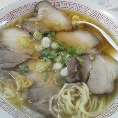 三栄食堂の写真