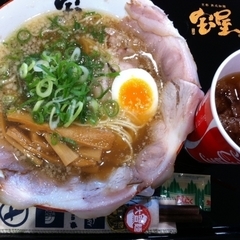 熟成細麺 宝屋 三井アウトレットパーク滋賀竜王店の画像