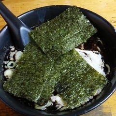 知ったかぶりのブタの画像