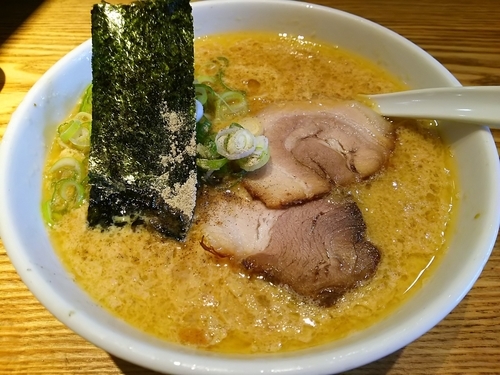 「玉子とじラーメン」@萬珍軒の写真