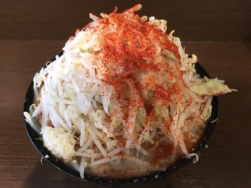 「大豚Ｗ(ヤサイマシニンニクスクナメアブラトウガラシ)」@ラーメン二郎 JR西口蒲田店の写真