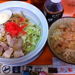 ラーメン・つけ麺 笑福 高槻三箇牧店の画像