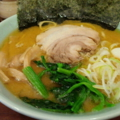 横浜ラーメン 黒潮家の画像
