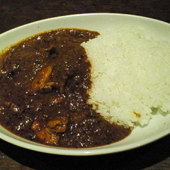 カレー専門店 FISHの画像