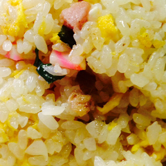 扇やラーメンの画像