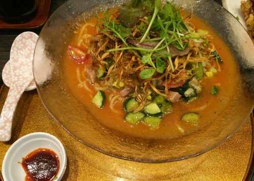 「[夏季限定]夏野菜とタコの冷しそば　980円」@チラナイサクラの写真