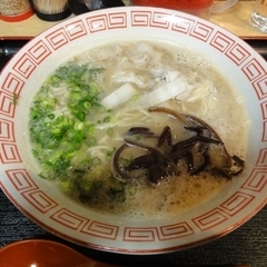 ラーメン 博多もつ鍋 もつ焼 山笠 織田屋の画像