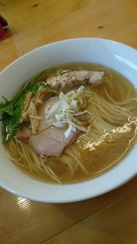 「塩らーめん  ７４５円」@らーめん食堂 ゆうき屋の写真