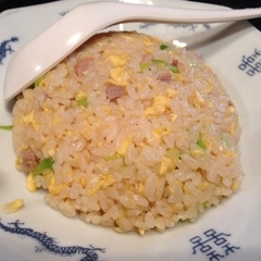 龍盛餃子館 小伝馬町店の画像