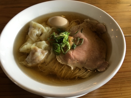 「特製塩煮干しそば 950円」@麺処 清水の写真