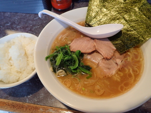 「ラーメン 麺硬め＋油多目＋味濃いめ」@壱吉 麻布店の写真