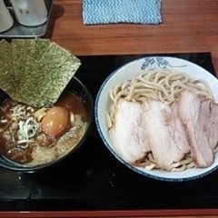 市川ウズマサの画像