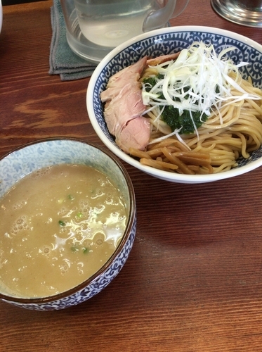 「生海苔のつけ麺（大）900円＋半チャーハン350円」@良温(Ra-on)の写真