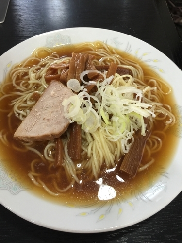 「冷し中華そば@550円」@志のぶ 本店の写真