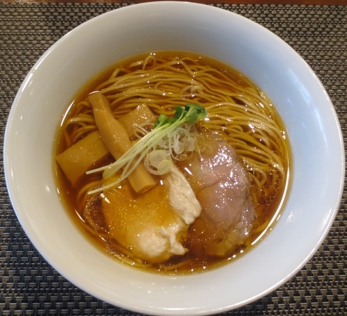 「鶏そば　780円」@らぁ麺 やまぐちの写真