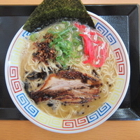 博多BLACK（大盛）７２０円