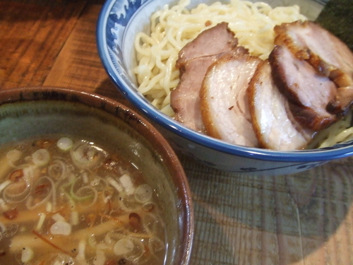 「チャーシュー塩すっぱつけ麺　１０００円」@めん処 樹の写真