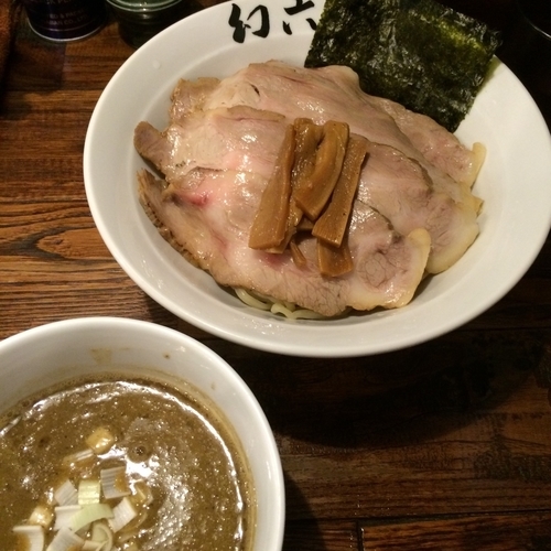 「濃厚煮干しつけそば(850円)＋焼豚(300円)」@中華そば 幻六の写真