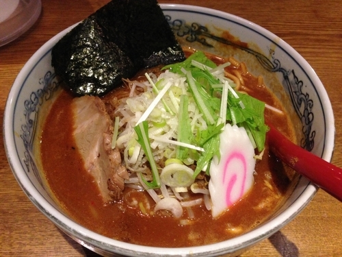「味噌にぼしらーめん」@麺や 六三六 名駅店の写真
