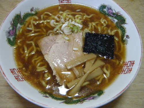 「中華そば500円」@銀蝶の写真