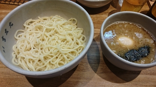 「つけ麺＋味玉」@麺屋吉左右の写真