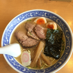 中華そば 青葉 吉川店の画像