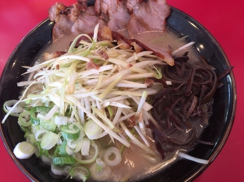 「塩ネギチャーシューメン」@家系ラーメン 王道の写真