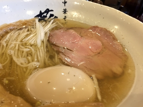 「塩そば＋味玉」@中華そば 葵の写真