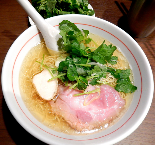 「白＋薬味（900円）」@八咫烏の写真