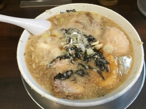 「中華そば（鬼脂）760円＋味玉（クーポン使用）」@らーめん潤 亀戸店の写真