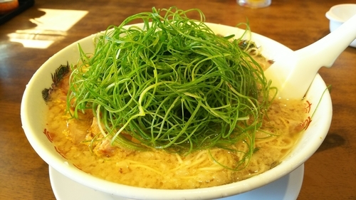 「葱ラーメン大盛」@来来亭 春日井店の写真