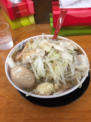 「登夢道 中 固まり脂」@麺屋 登夢道 茅ヶ崎本店の写真