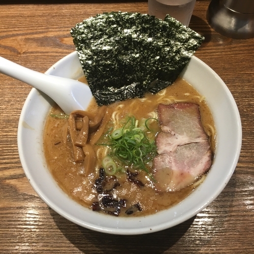 「中華そば＋クーポン海苔」@中華そば うめやの写真