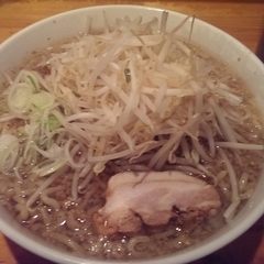 ラーメン 麺処 なるとの画像