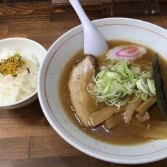 らーめん井出軒の画像