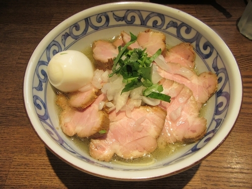 「純煮干ラーメン　冷やし（８５０円）＋チャーシュー＋和え玉W」@らー麺屋 バリバリジョニーの写真