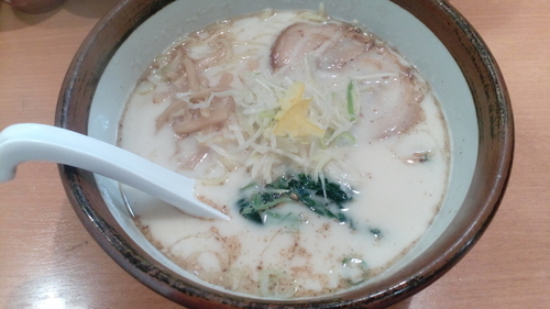 「俺流熟成塩ら〜めん(680円）」@俺流塩らーめん ～塩とタンメン～ 南平台店の写真