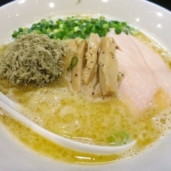 地鶏白湯専門 麺屋とりこの画像