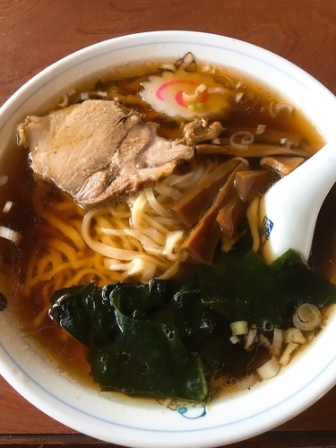 「手打ちラーメン」@食堂 あいの屋の写真