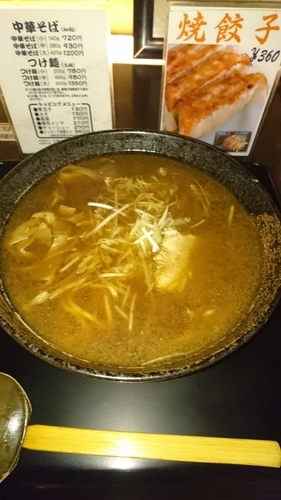 「中華そば (小)  720円」@もちもちの木 白岡店の写真
