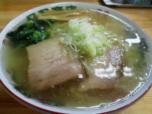 「金の中華そば 660円」@伊藤商店 吉倉店の写真