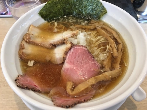 「煮干しそば＋チャーシュー」@麺屋壱心の写真