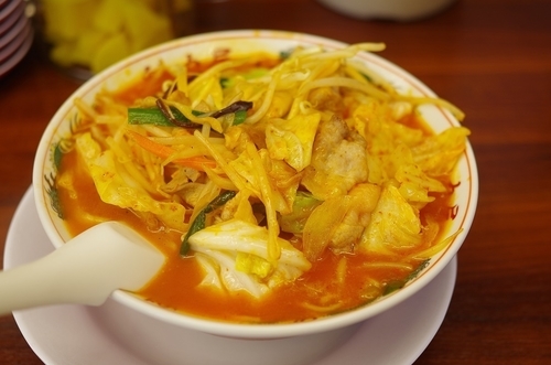 「旨辛タンメン896円」@魁力屋 越谷店の写真