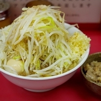 小ラーメン(全マシ)700円+脂っKOIWA50円+煮玉子